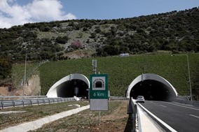 Kλείνουν για συντήρηση οι σήραγγες στα Τέμπη